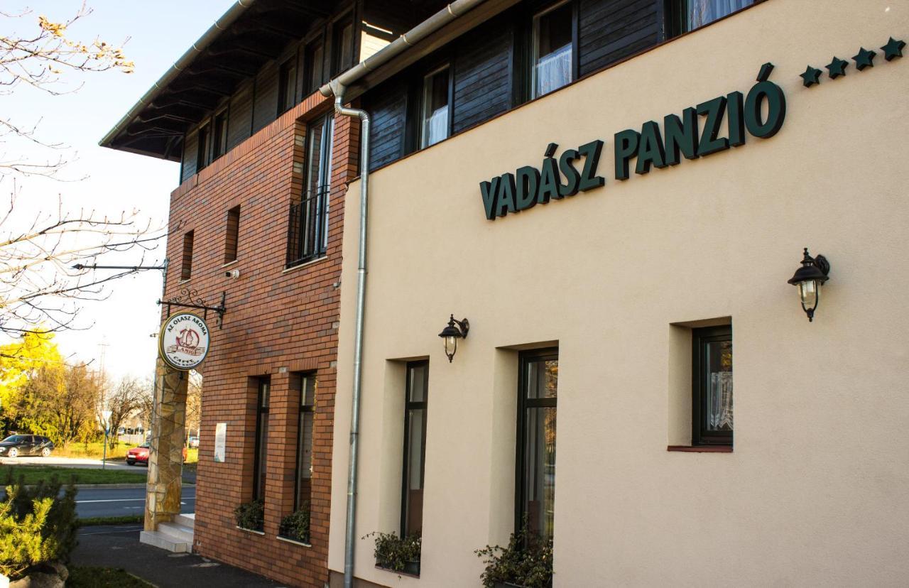 Vadasz Panzio Es Etterem Szombathely Luaran gambar